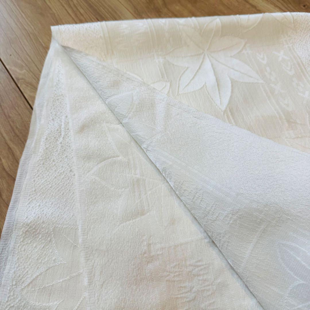 超美品　正絹　振袖用　帯揚げ　帯締め　帯飾り　4点セット　金　ホワイト　パール