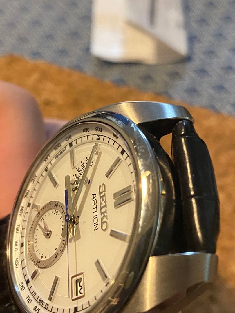 コウジ　SEIKO ASTRON 電波時計 ソーラー