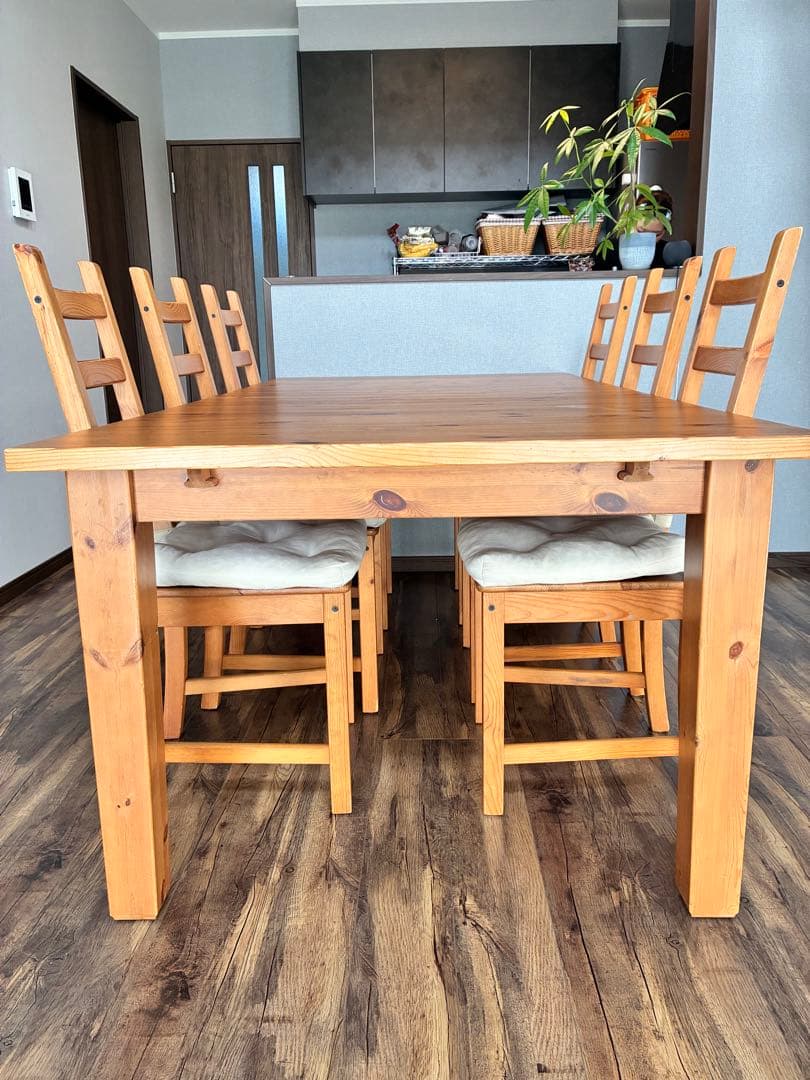 IKEA STORNAS 無垢材 伸長式ダイニングテーブル