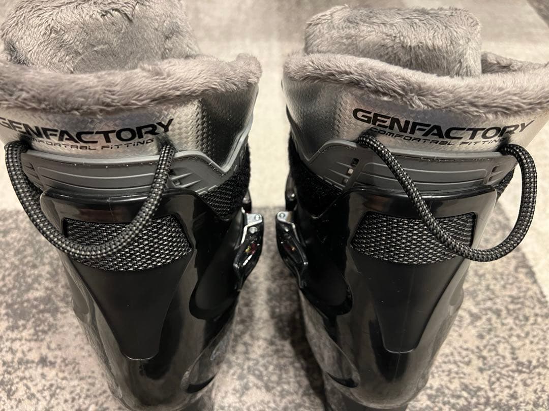 ★1回使用★GENFACTORY CARVE5 スキーブーツ 29cm