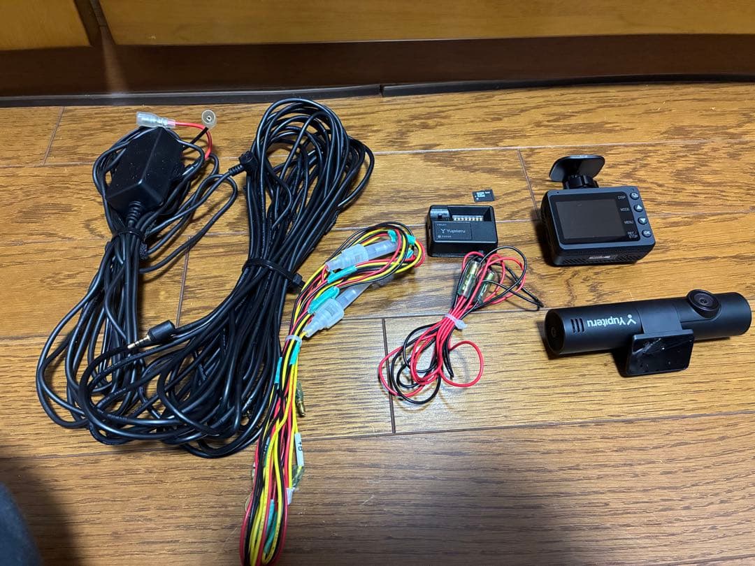 ユピテル marumie Y-3000 全方向3カメラドライブレコーダー　おまけ