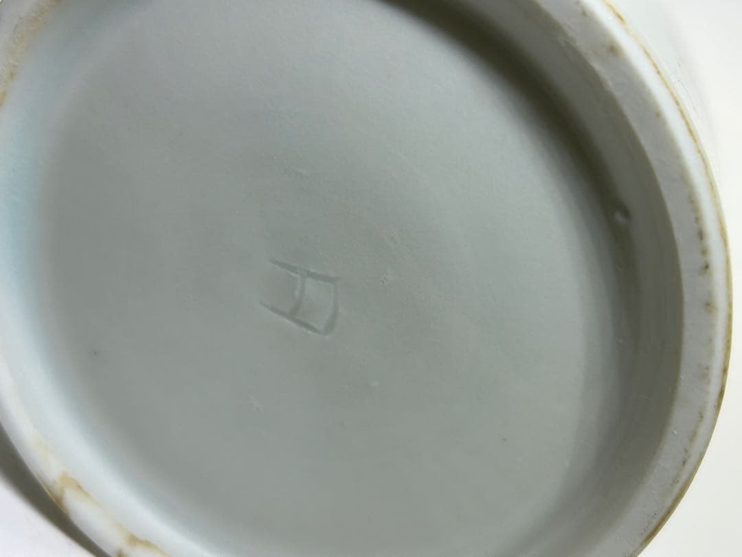 白磁⚫︎柏木千繪/小高千繪⚫︎花器/花瓶⚫︎白磁