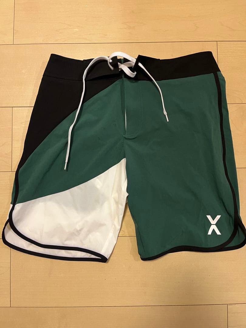 VEATM サーフショーツ　Mサイズ