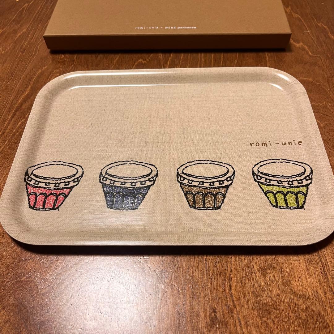 【未使用 レア おまけつき】ロミユニ ミナペルホネン トレー