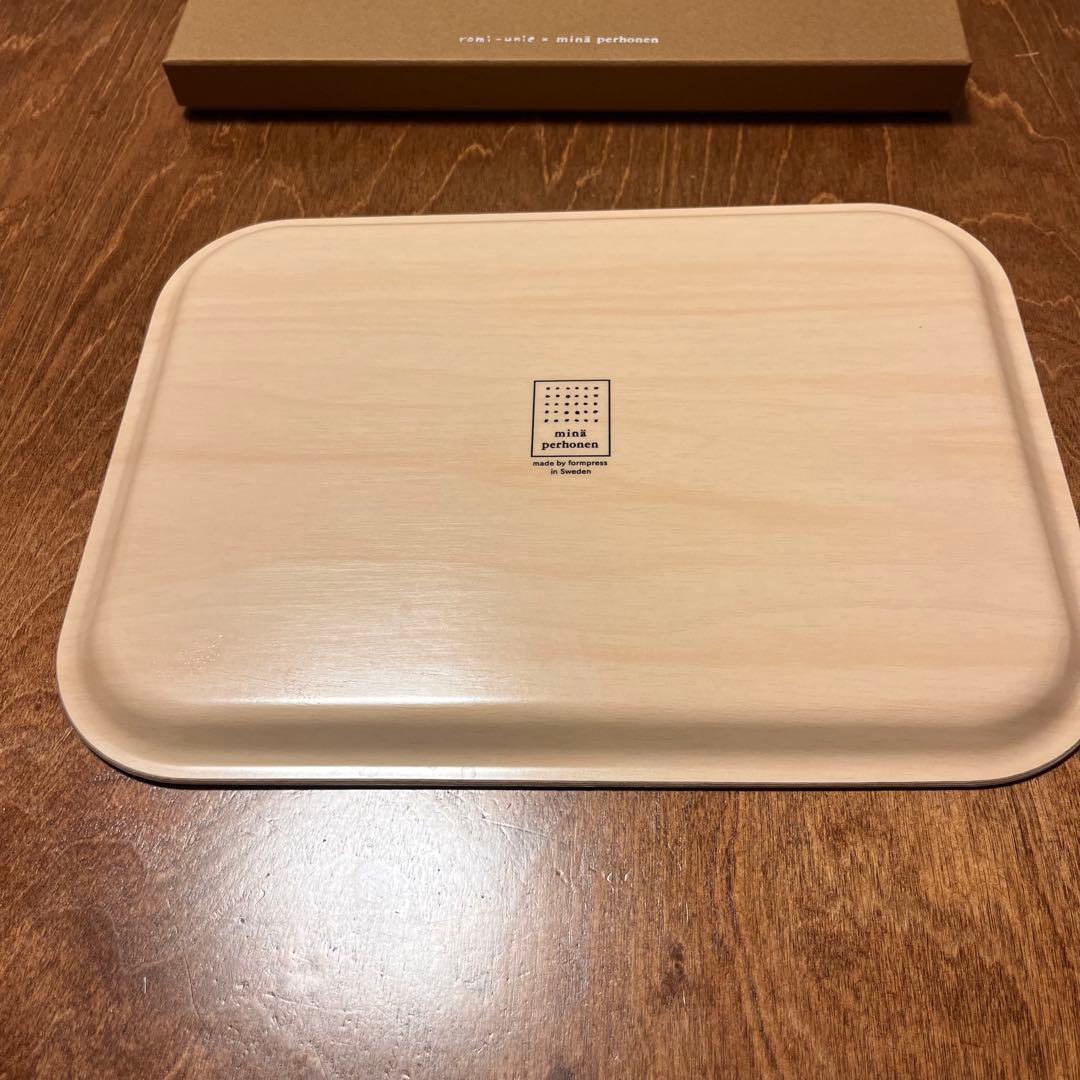 【未使用 レア おまけつき】ロミユニ ミナペルホネン トレー