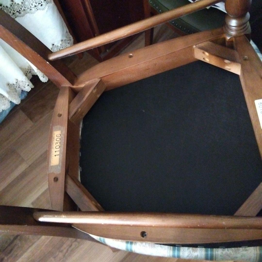 お値下げしました。マルニ　布張りダイニングチェア　一客