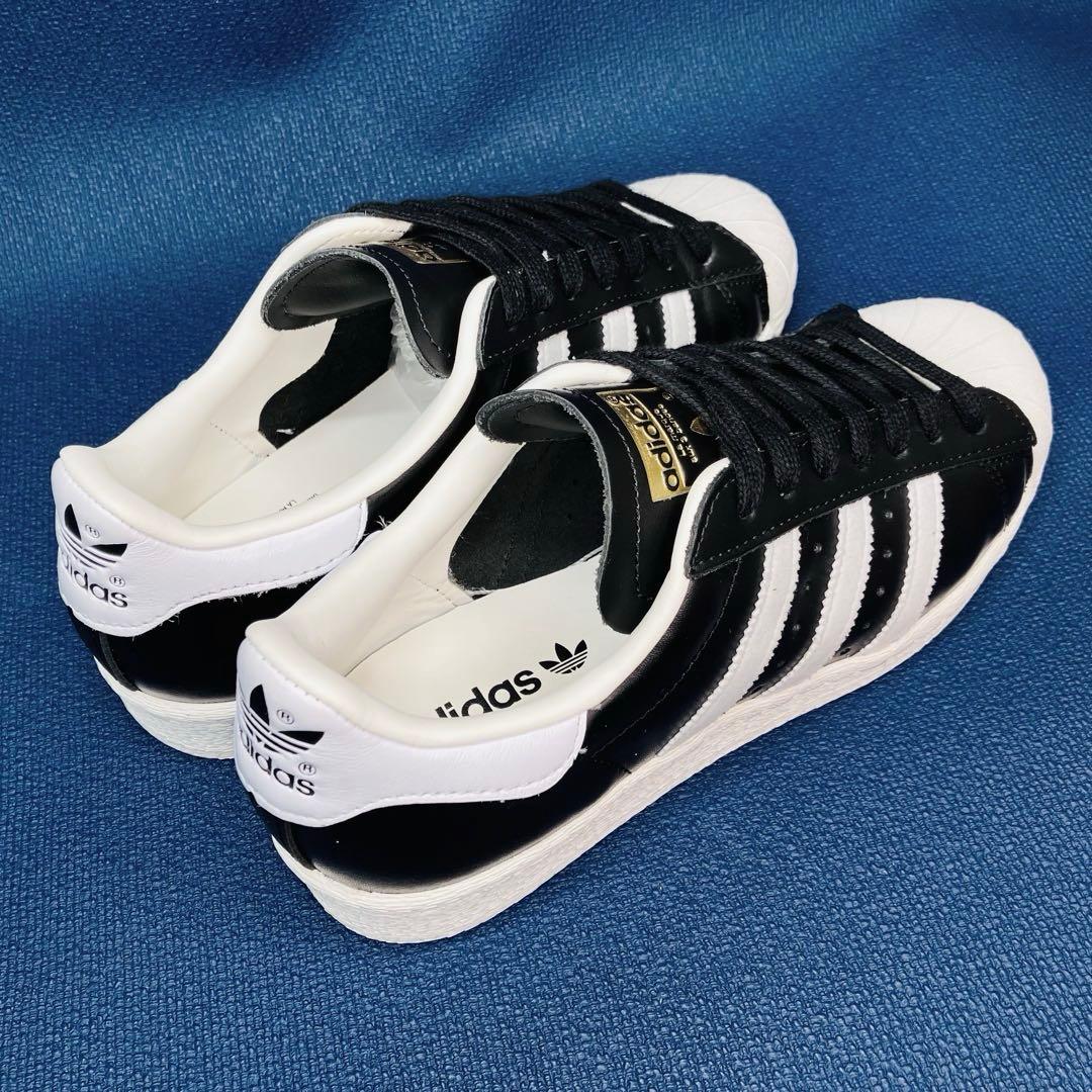 【未使用級】adidas 22.5㌢superstar82 IE4195 金ベロ