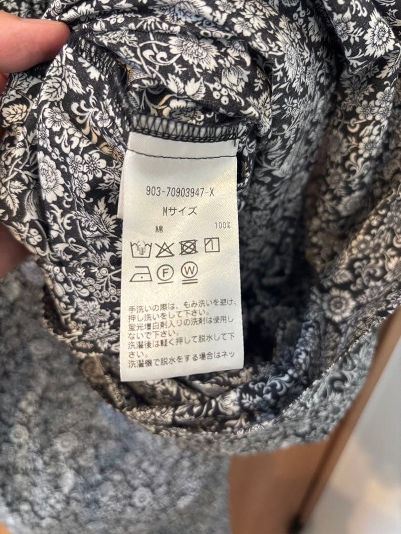 北欧、暮らしの道具店　リバティプリントのオールインワン　M