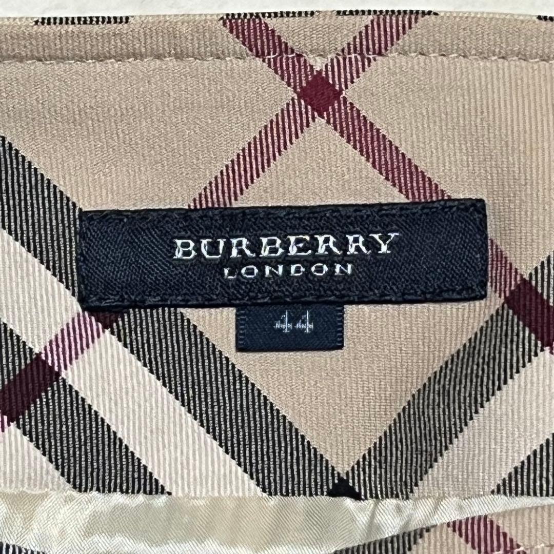 【大きいサイズ】BURBERRY LONDON ノバチェック柄 スカート　44
