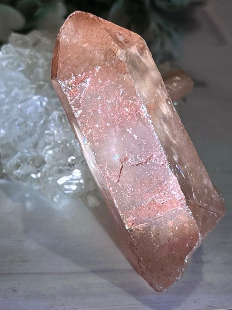 レコードキーパー　ゴイアス産　レッド　レムリアンシードクリスタル 原石　水晶