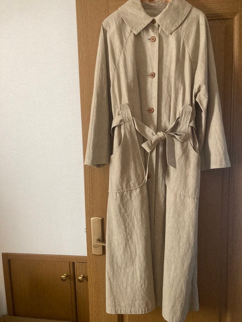 マガリ　トレンチコート