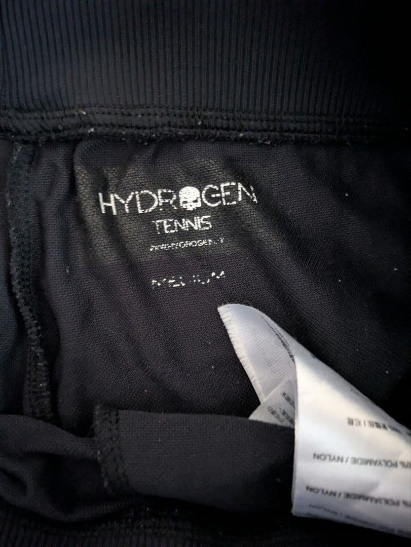 ハイドロゲン　テニスウェアL　ハーフパンツM　スポーツウェア　セットアップ　半袖