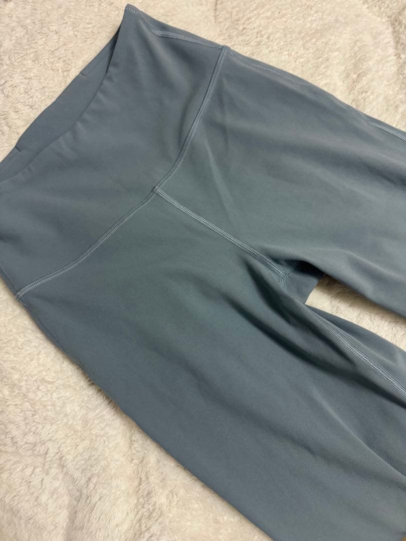 ルルレモン/Groove スーパーハイライズフレアパンツNulu アジアフィット