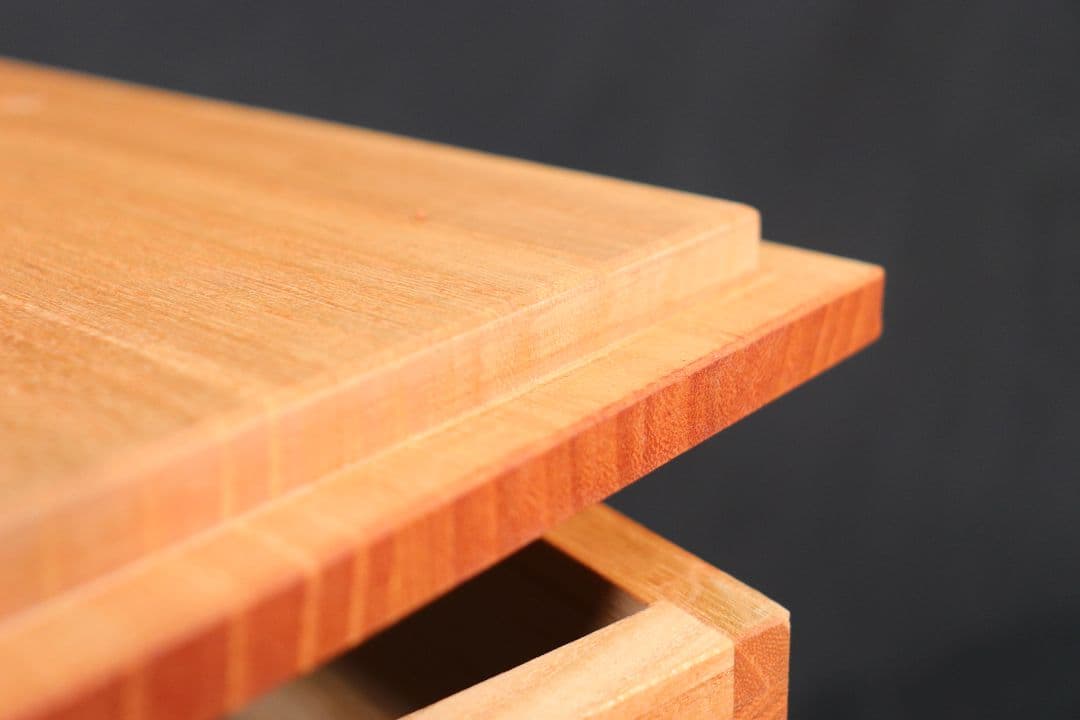 【10キロ用】スリムタイプの桐米びつ　柿渋塗り 国産 けやき