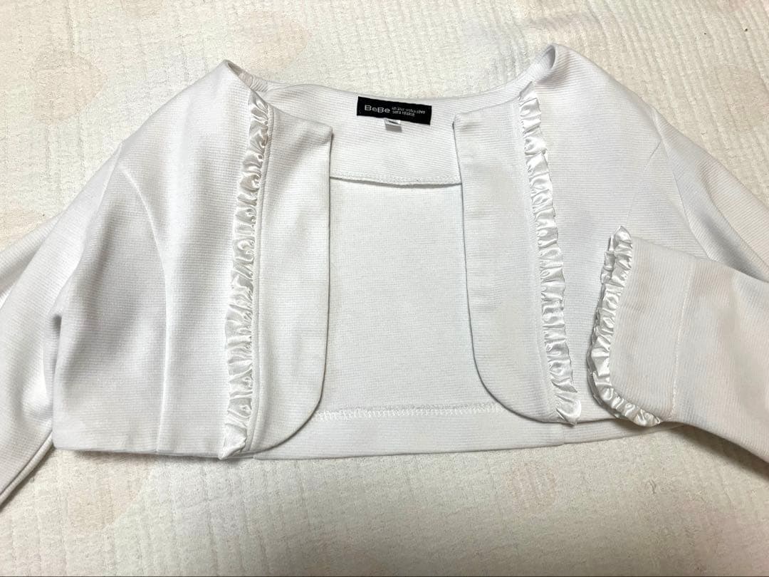 ブルーの刺繍ワンピース　BeBe 120cm 入学式卒業式