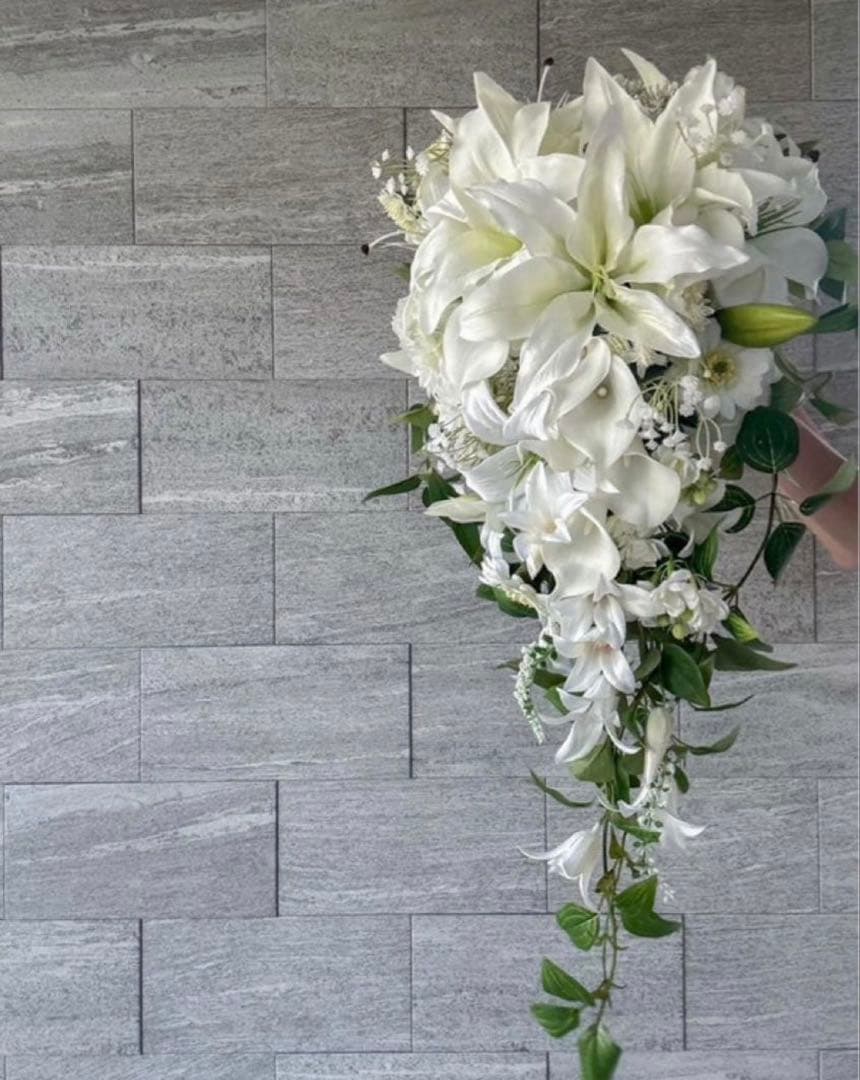 ウェディングブーケ大　ホワイト(ブーケトニア付)