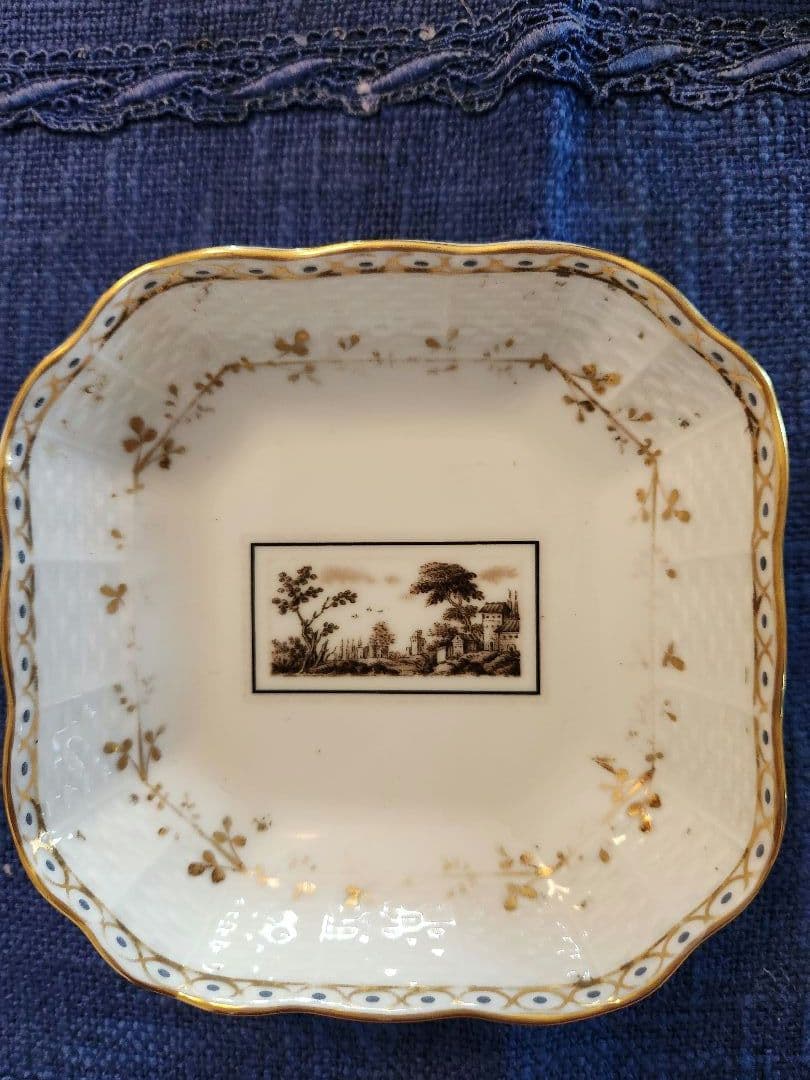 リチャード.ジノリ　イタリア　小物入れセット　磁器　風景画　薔薇