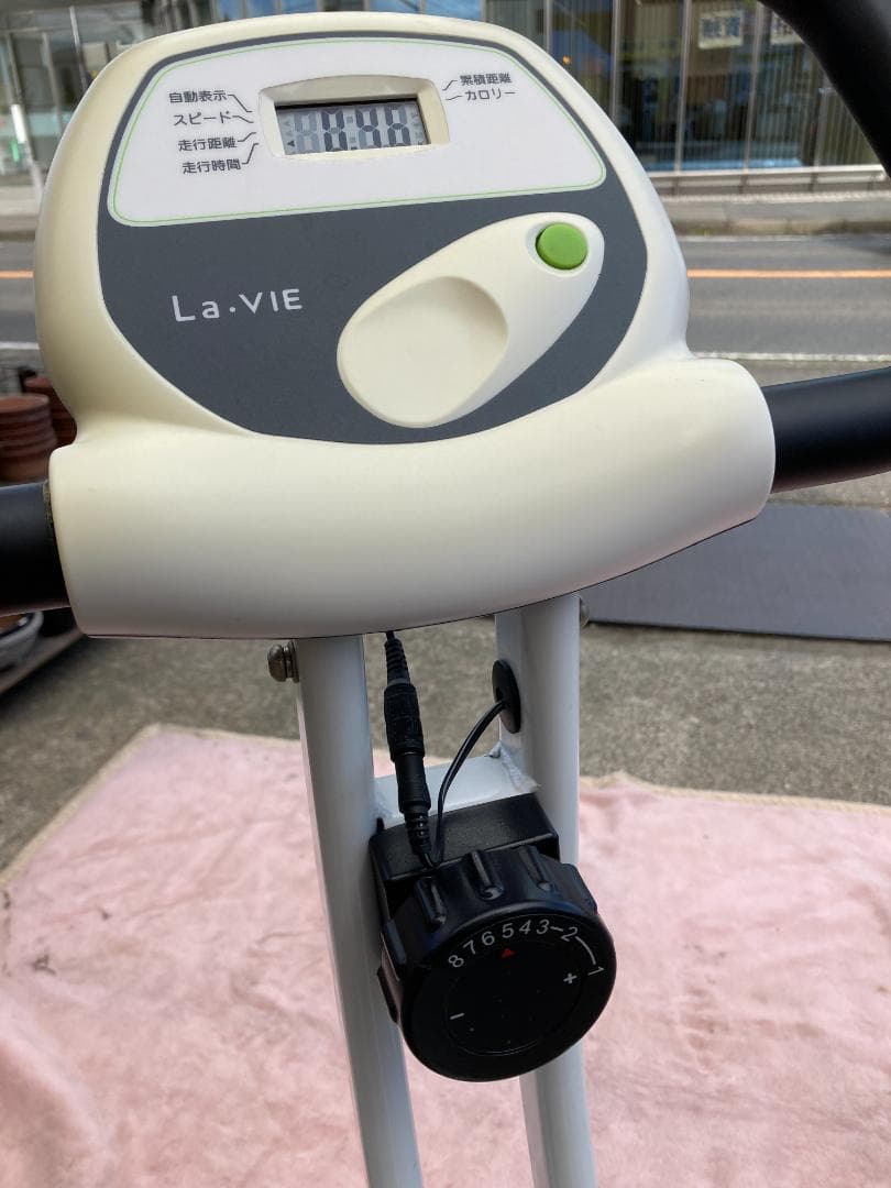 愛知岐阜/送料無料★La-VIE(ラヴィ) 折りたたみ式クロスバイク