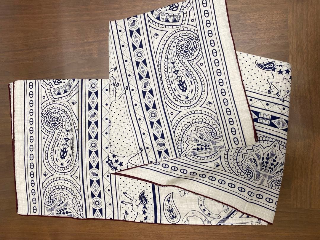 【未使用品】2025エルメス シュヴァルドゥクール　バンダナ140