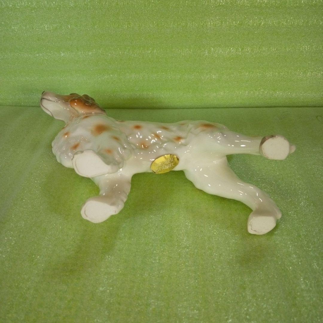コッカー・スパニエル　犬の置物　インテリア　オブジェ　ディスプレイ　陶器製？