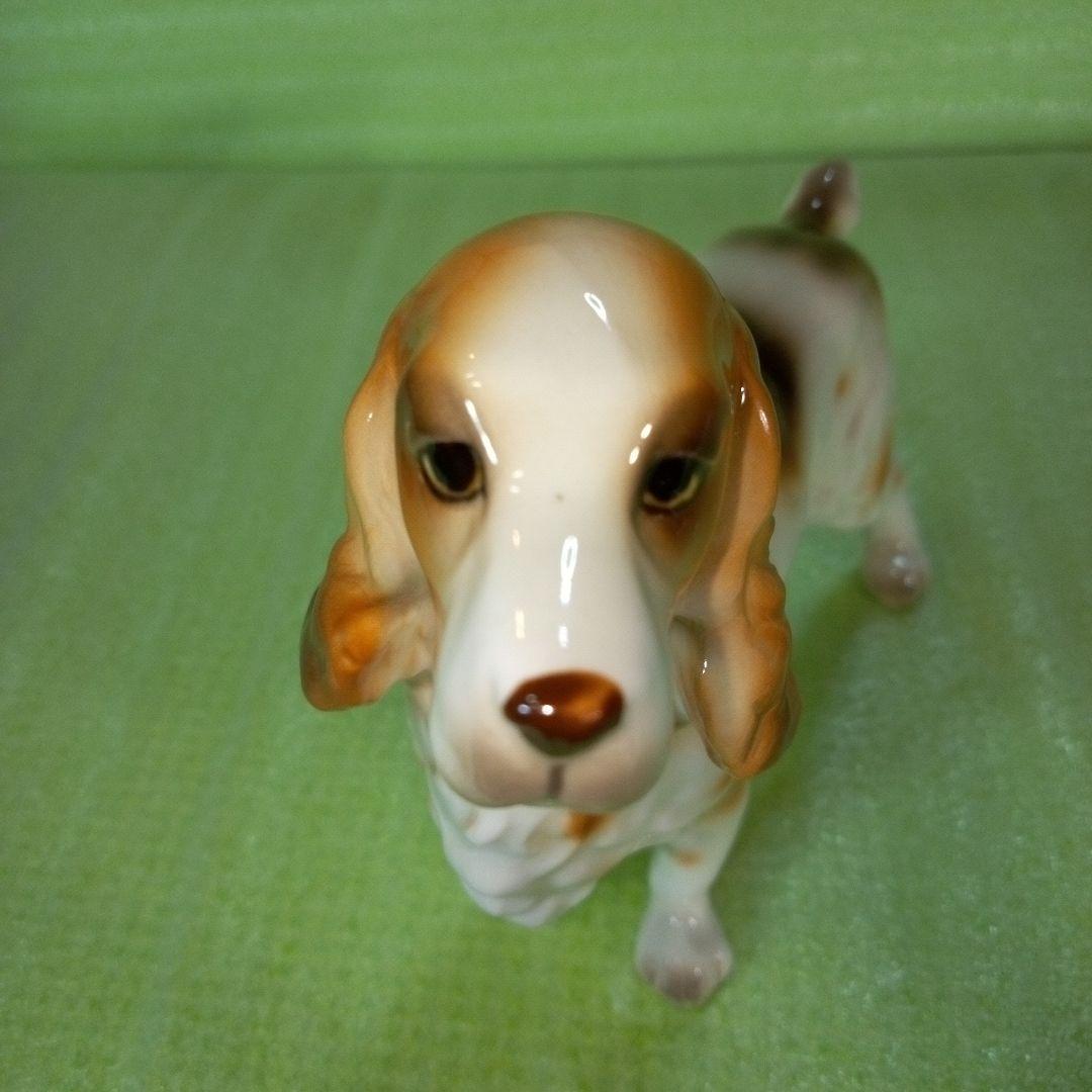 コッカー・スパニエル　犬の置物　インテリア　オブジェ　ディスプレイ　陶器製？