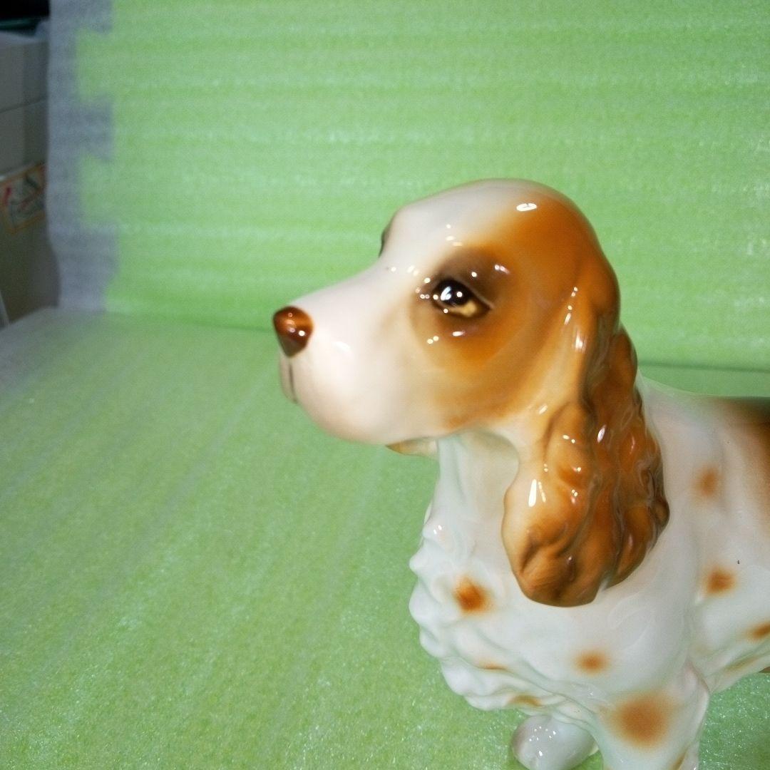 コッカー・スパニエル　犬の置物　インテリア　オブジェ　ディスプレイ　陶器製？