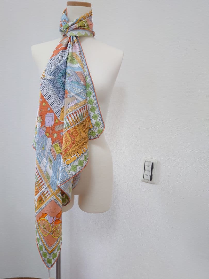 未使用’22秋冬　HERMESカレ90 オブジェ・ドゥ・キュリオジテ