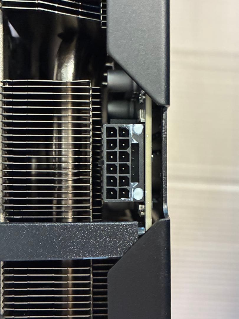 グラフィックボード・グラボ・ビデオカード MSI RTX5090 ventus 3X