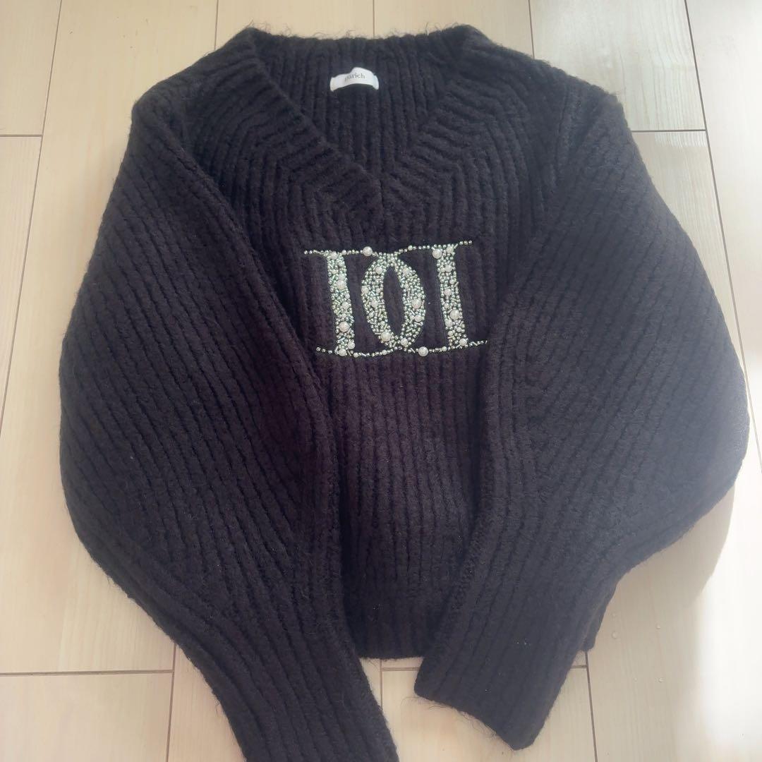 Darian ダーリッチ　ファンシービーズDDロゴボリュームニットトップス 黒