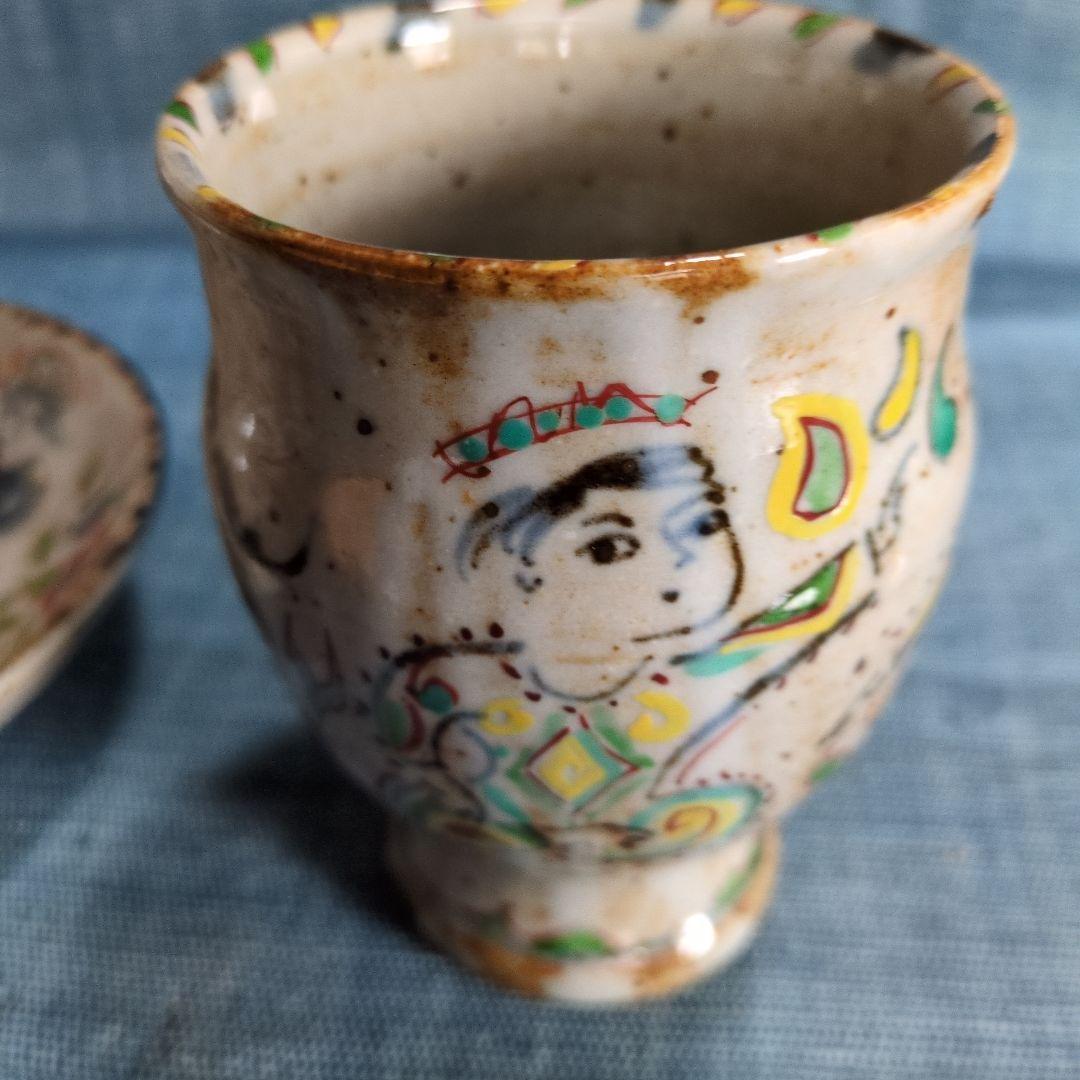 中村芳楽さんの陶彩皿とマグカップ