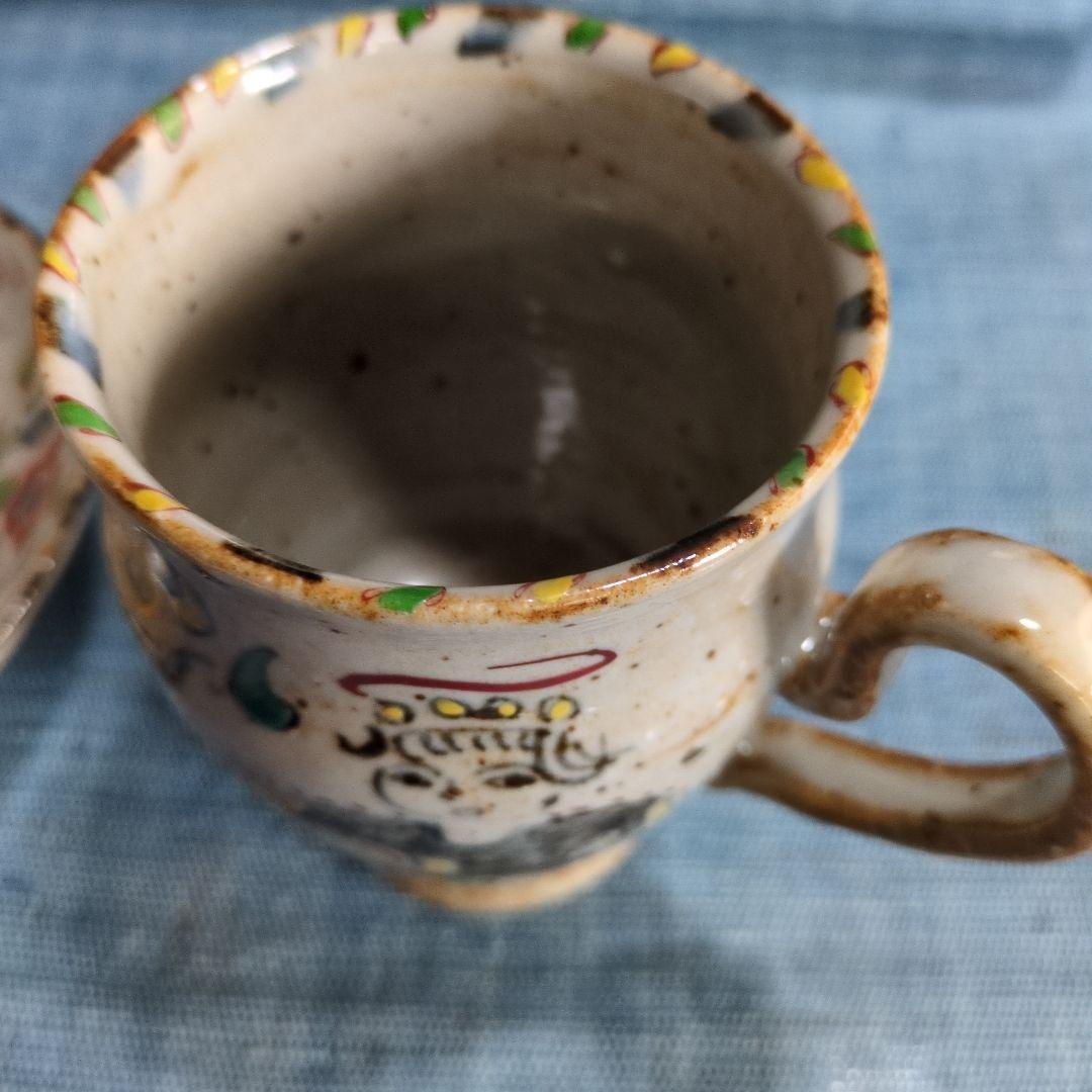 中村芳楽さんの陶彩皿とマグカップ