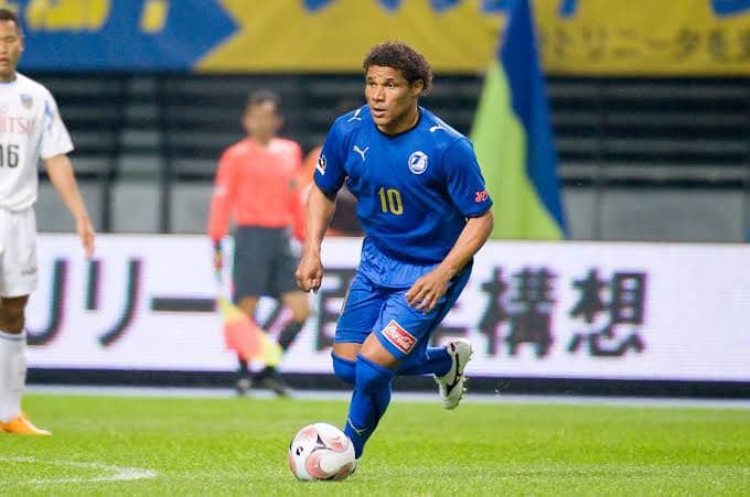 サッカー　大分トリニータ 2008 ウェズレイ　ユニフォーム #10 【新品】