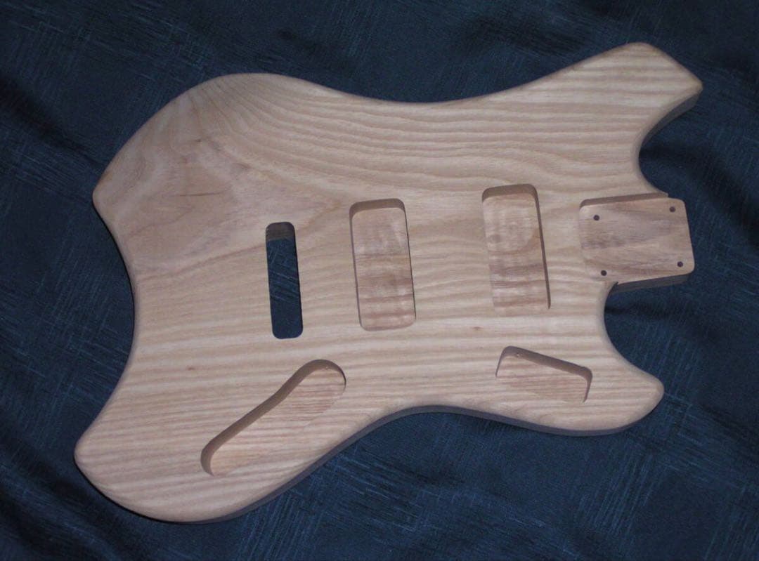 Swinger ボディ 未塗装