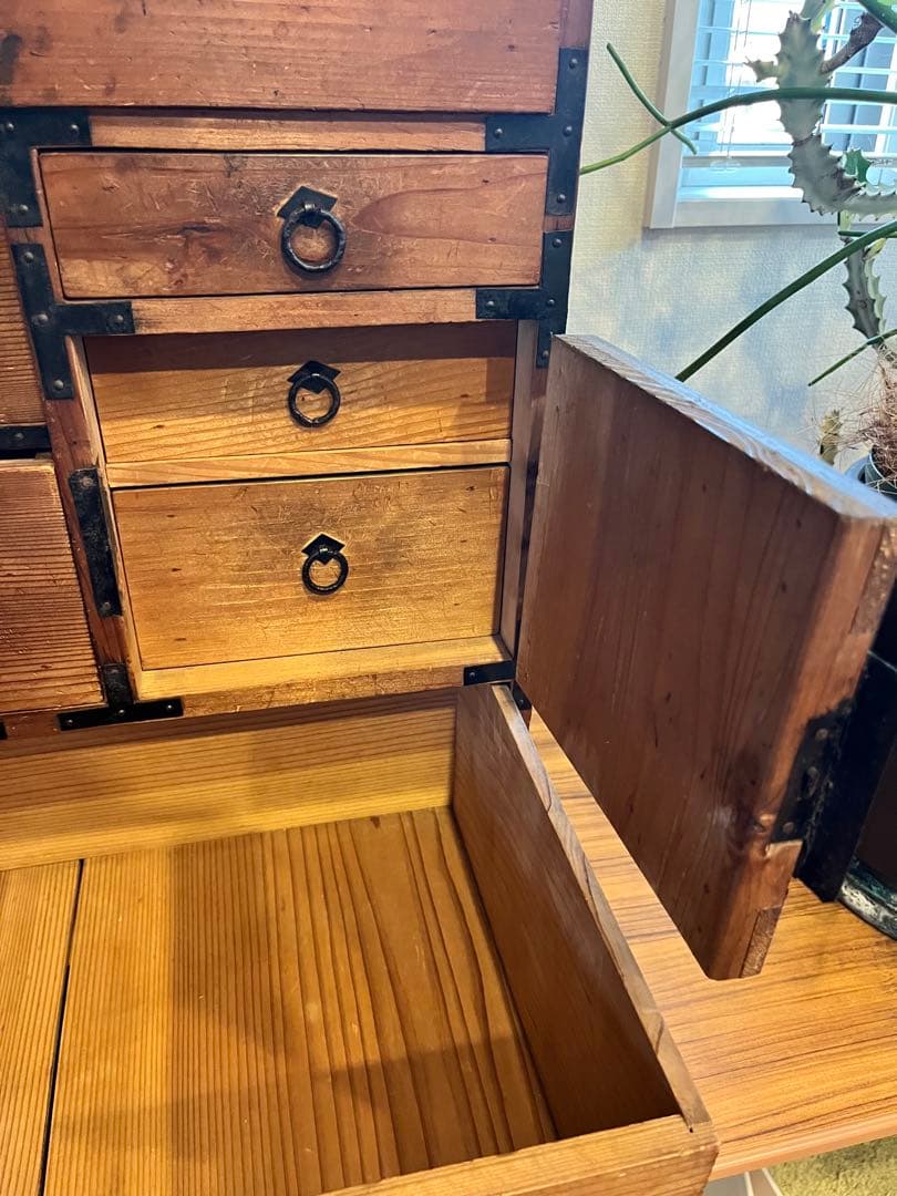 アンティーク木製箪笥　茶箪笥　時代箪笥　古民家　古道具
