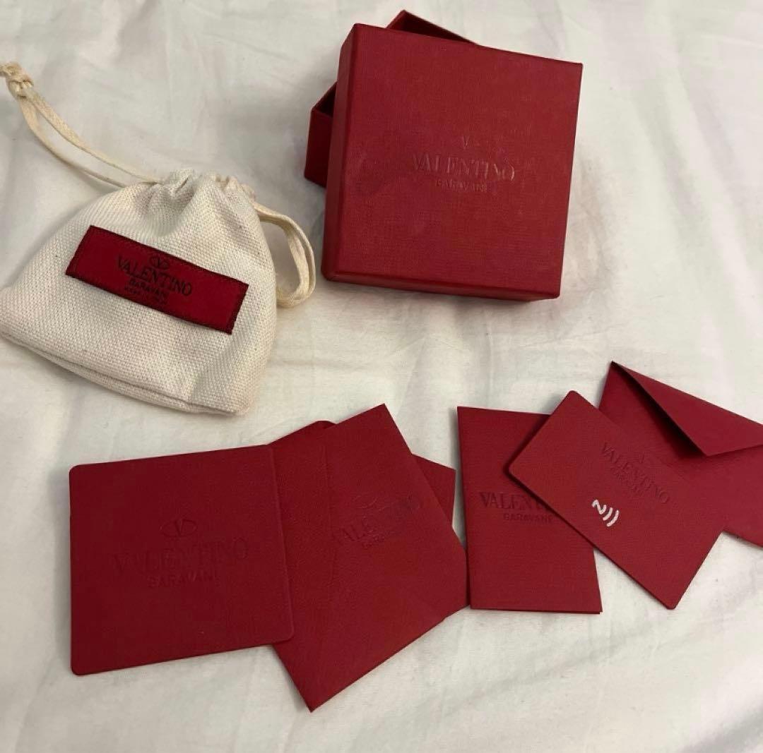 VALENTINO ゴールドピアス 専用ケース付き