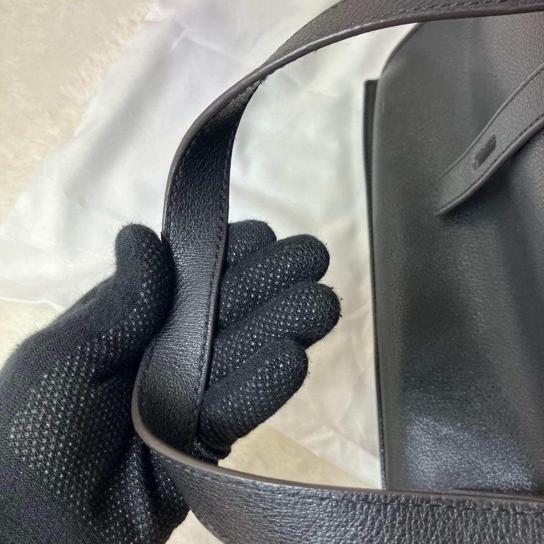 フルラ✨MAN ジョーヴェ L A4可 ３室 レザー 本革 黒 トートバッグ