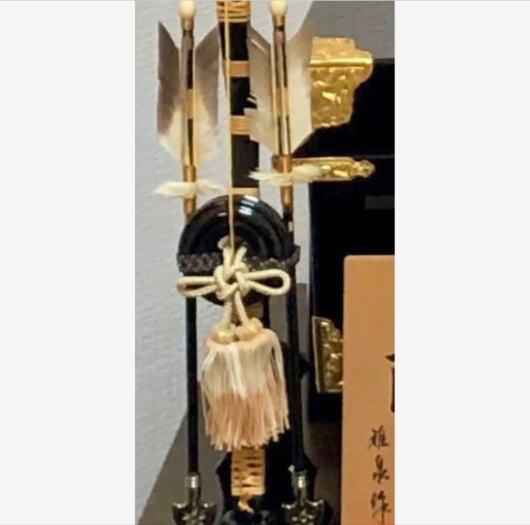 五月人形　兜飾り　雅泉作　 陣15号　　緋威　 正絹糸威　木彫箔押竜頭