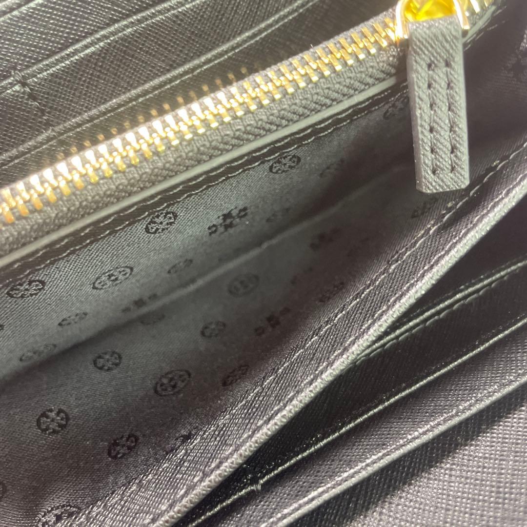 新品　トリーバーチ　長財布（黒）TORYBURCH ラウンドファスナー　ブラック
