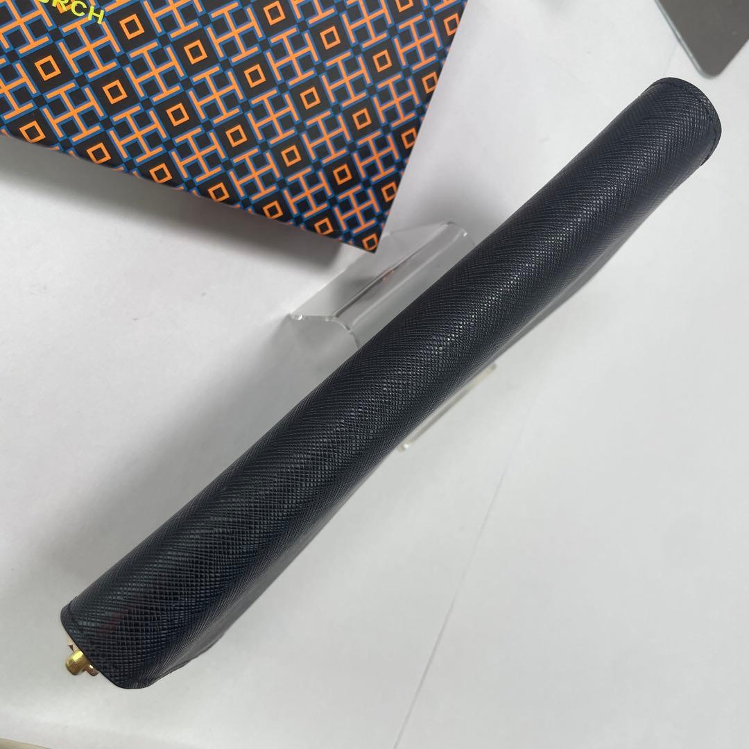 新品　トリーバーチ　長財布（黒）TORYBURCH ラウンドファスナー　ブラック