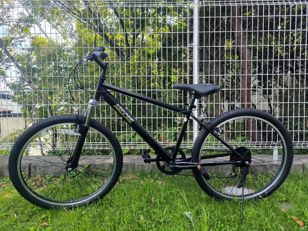 ☆大セール☆　未使用　26インチ　6段　タイヤが太くてカッコよいマウンテンバイク