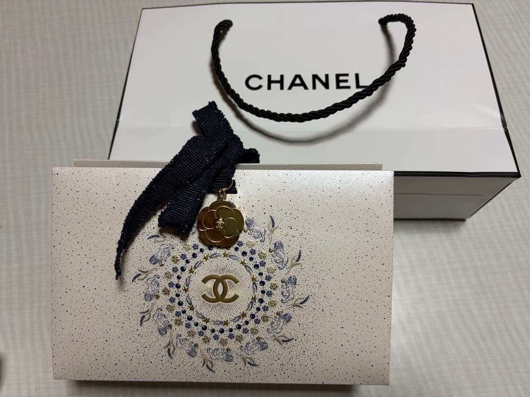 CHANEL LE BLANC BR12 パウダーファンデーション