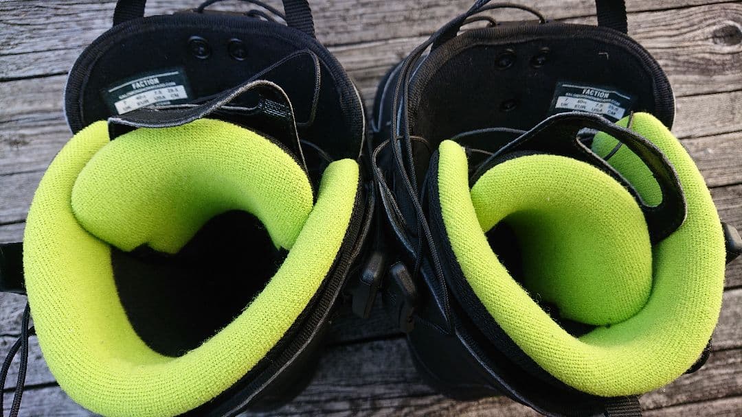 スノーボード3点セット キスマーク KISSMARK 147 ブーツ 25.5