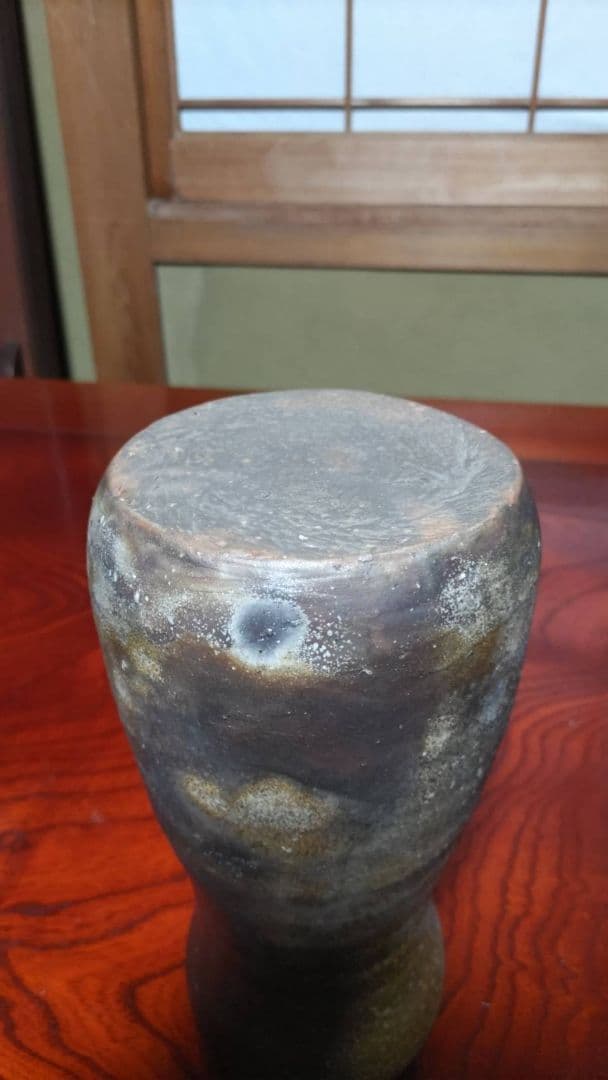 備前焼　人間国宝　山本陶秀　花入　 木箱付き