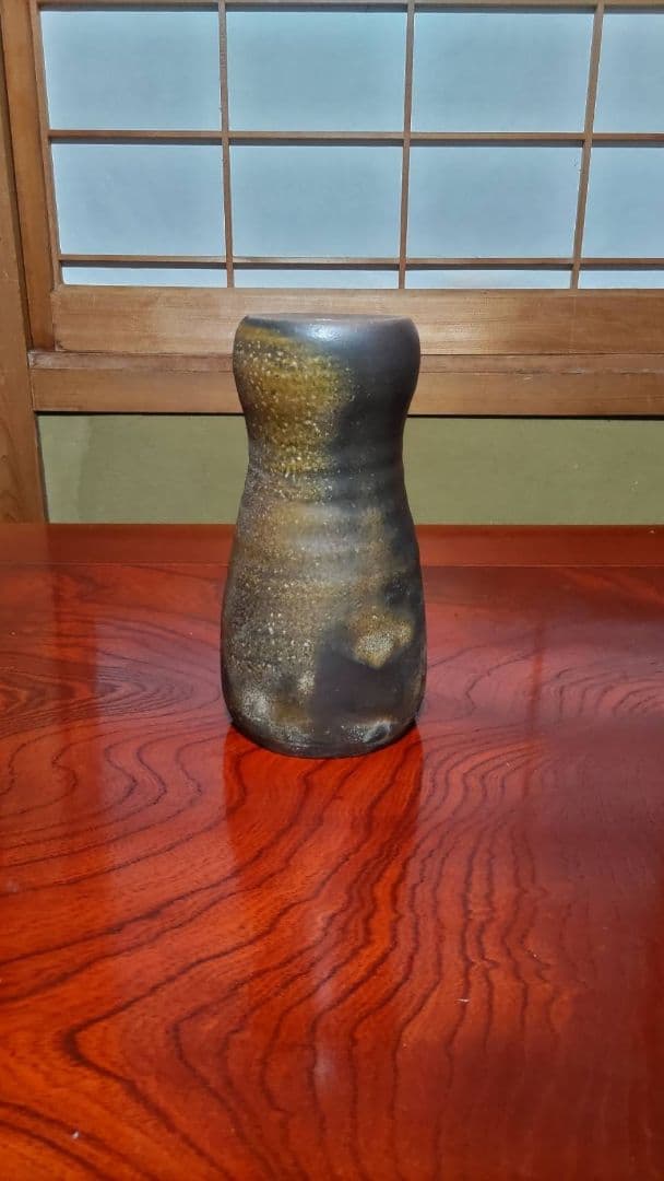 備前焼　人間国宝　山本陶秀　花入　 木箱付き