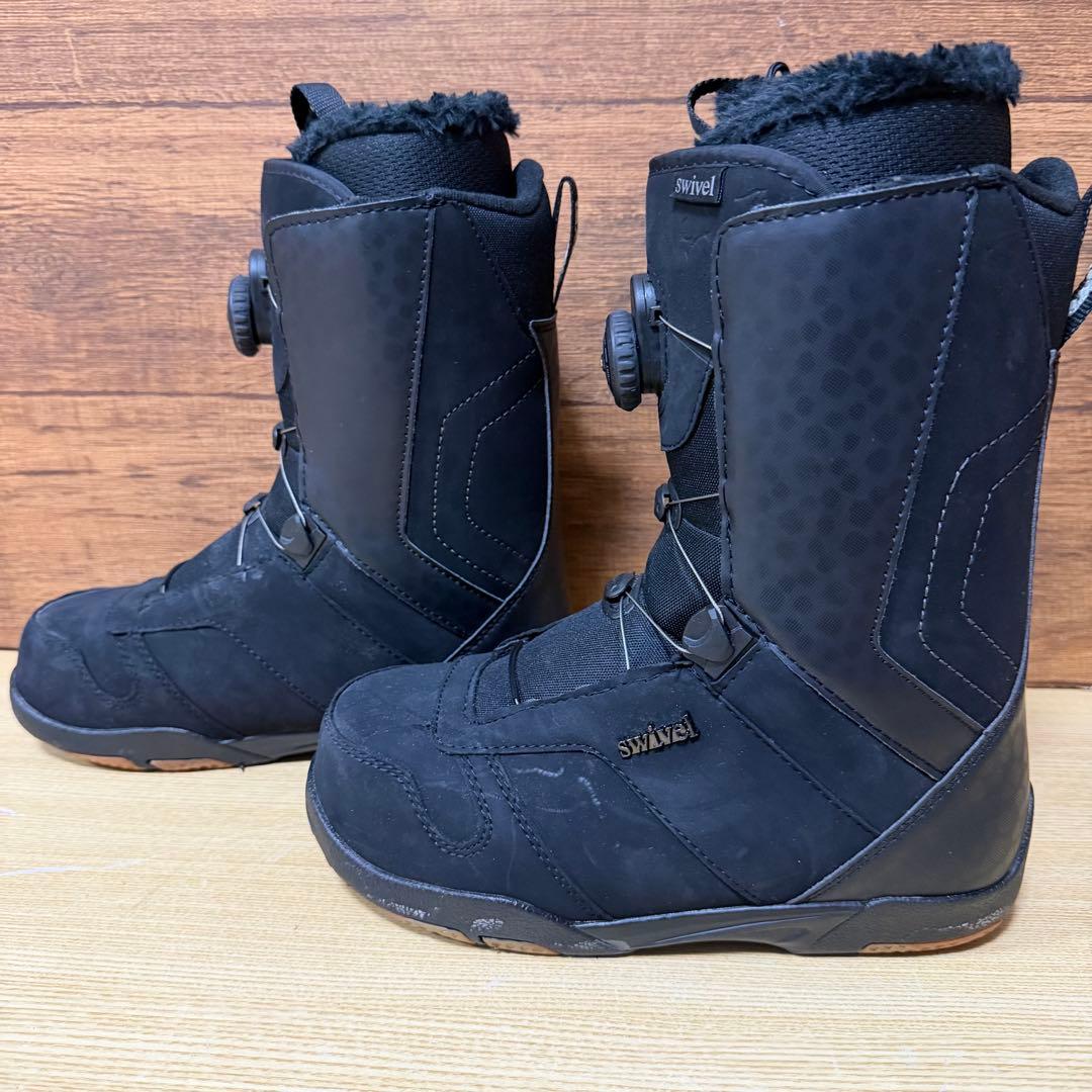 美品　SWIVELスウィベル　レディース　スノーボード4点　142cm かわいい