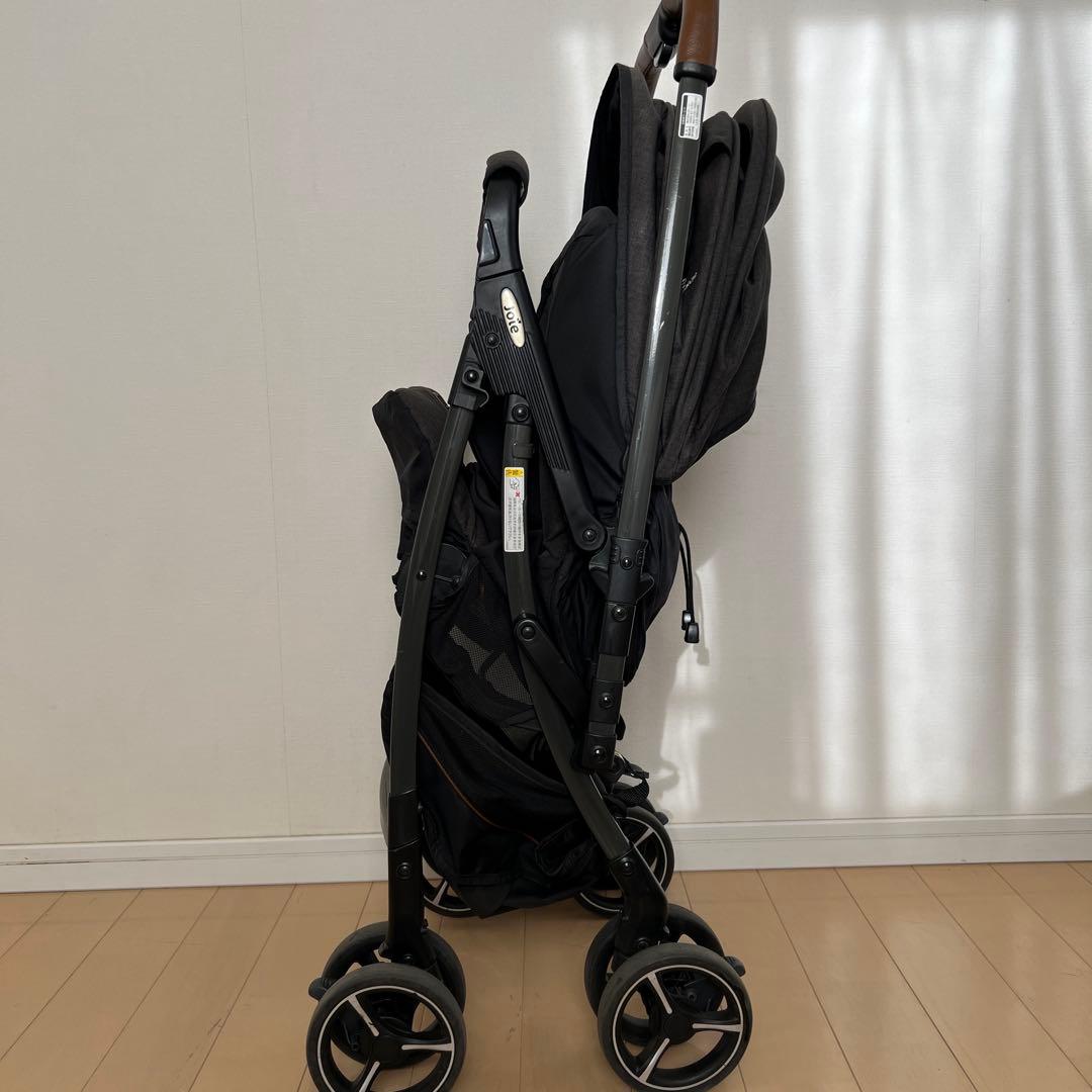 JOIE ジョイー　スマバギ　4WD シグネチャー　両対面式　AB型　ベビーカー