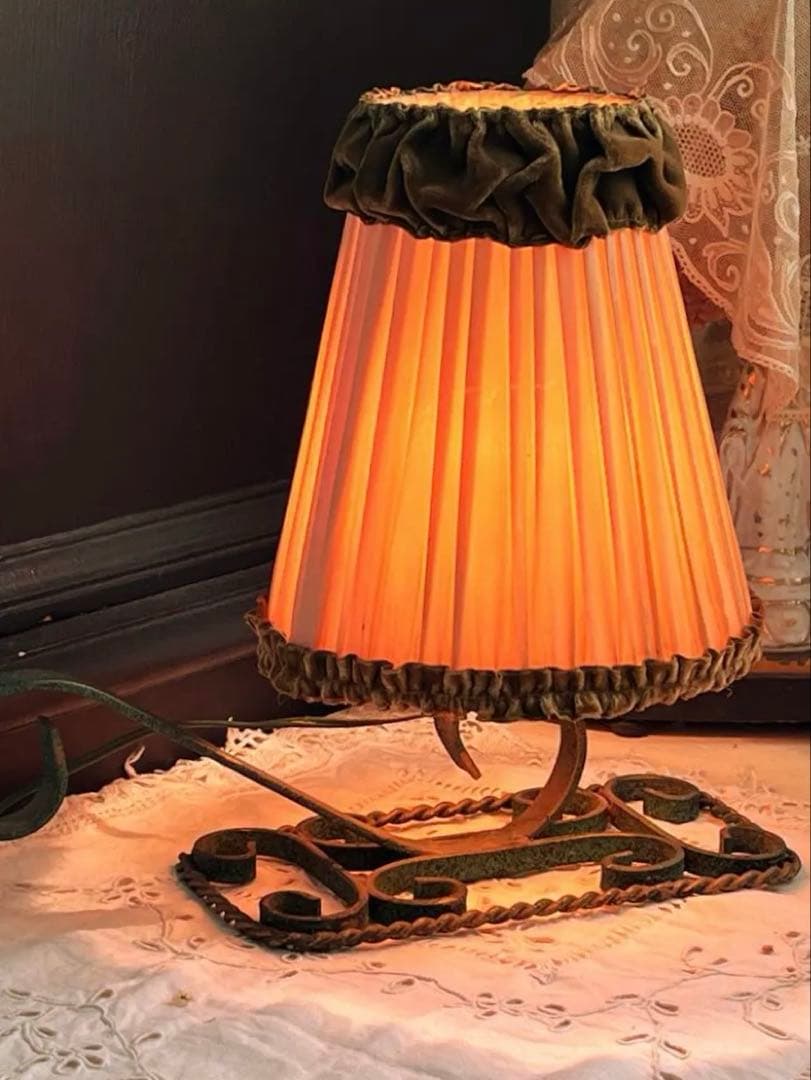 【美品】フランスヴィンテージ アイアンの持手 布シェードランプ[3108]