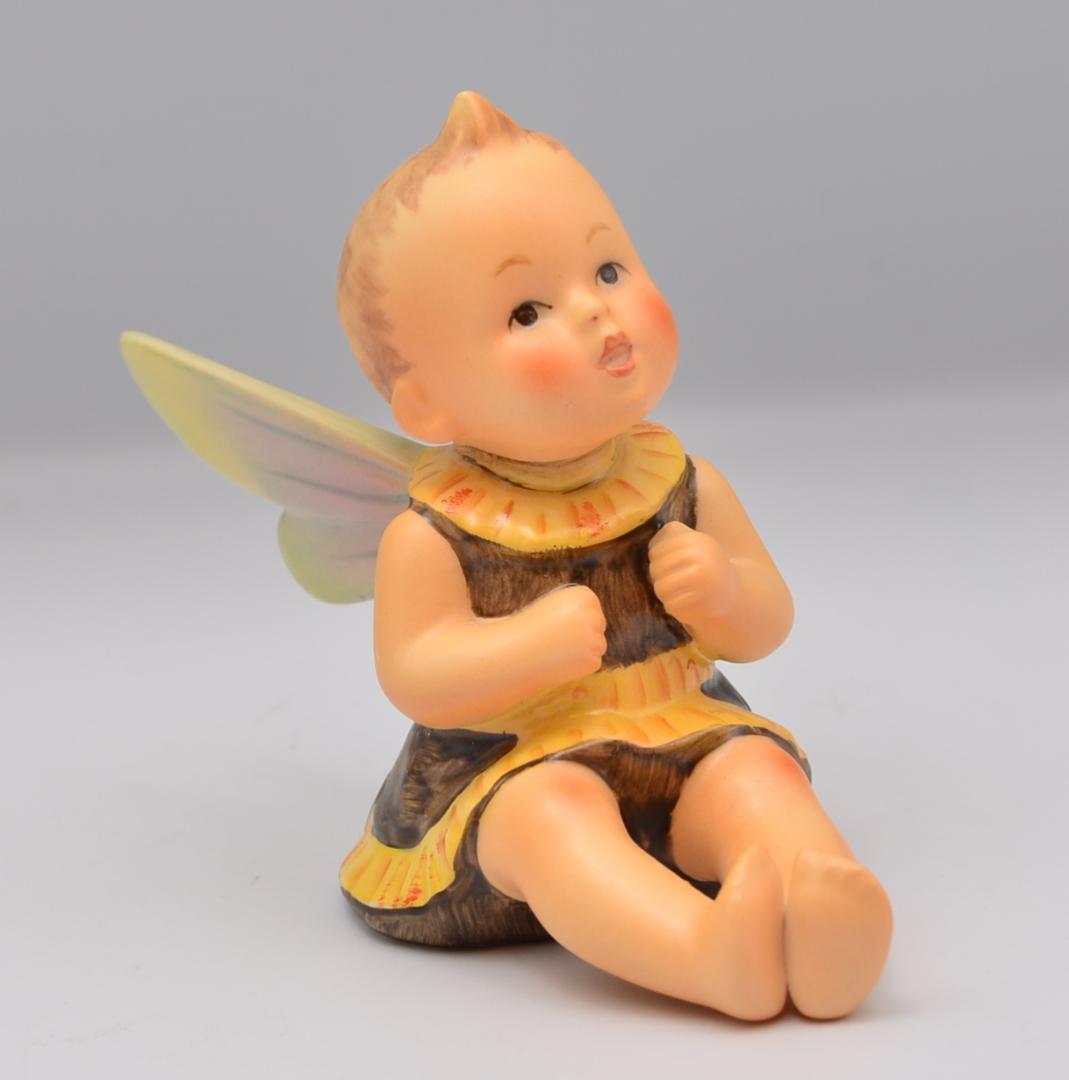 ちっぽけな天使　＃365　No.3　★フンメル人形　ドイツ・ゲーベル　巣箱付き