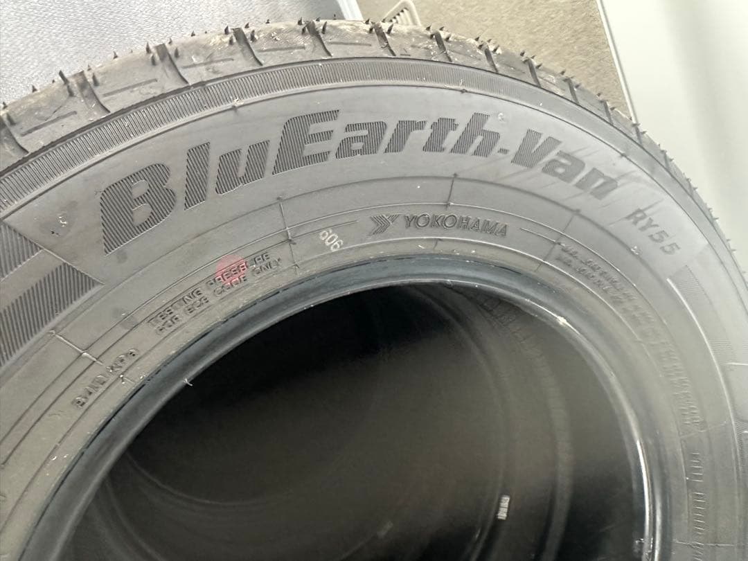 ヨコハマBluEarth VAN 145/80R12 新車外し4本セット　送料込