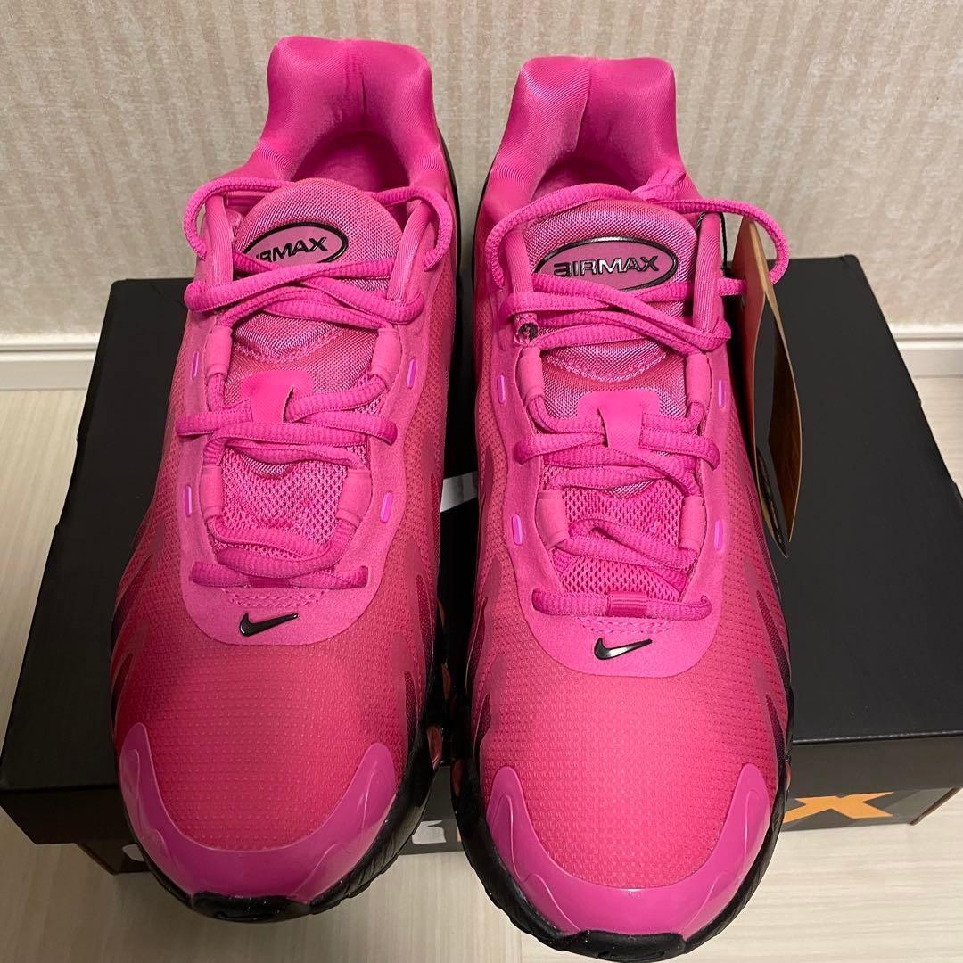 ナイキ エア マックス Dn8　ピンク